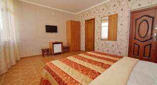 Гостиница Comfort Новомихайловский Двухместный номер с 1 кроватью или 2 отдельными кроватями-3